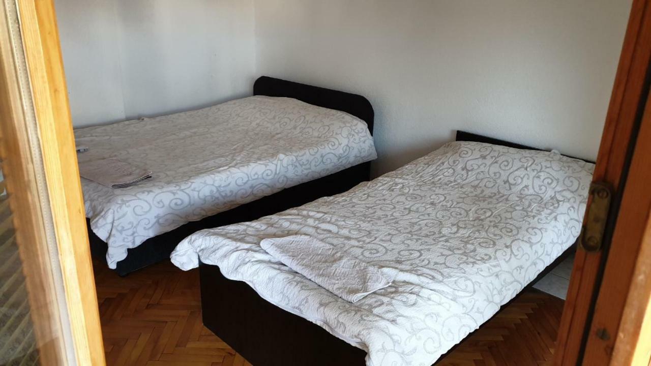 Majestic Rooms&Apartments Prilep Extérieur photo
