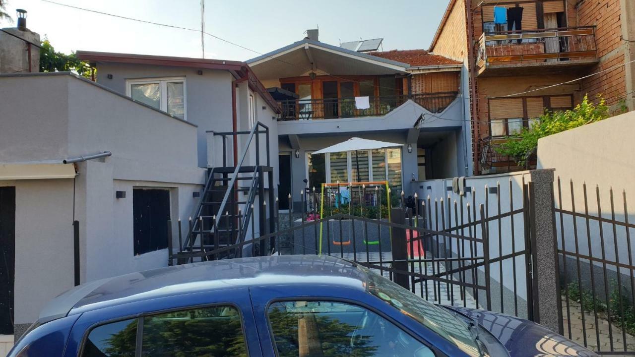 Majestic Rooms&Apartments Prilep Extérieur photo