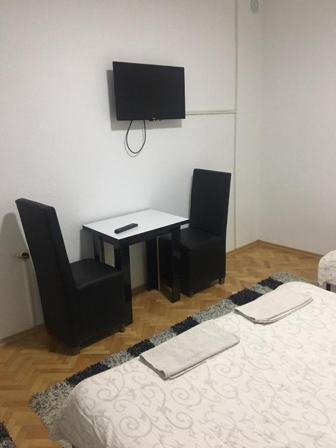 Majestic Rooms&Apartments Prilep Extérieur photo
